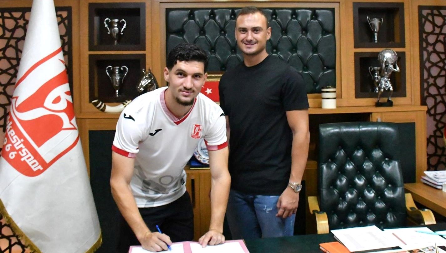 balikesirspordan iki transfer daha HcFLQcyb