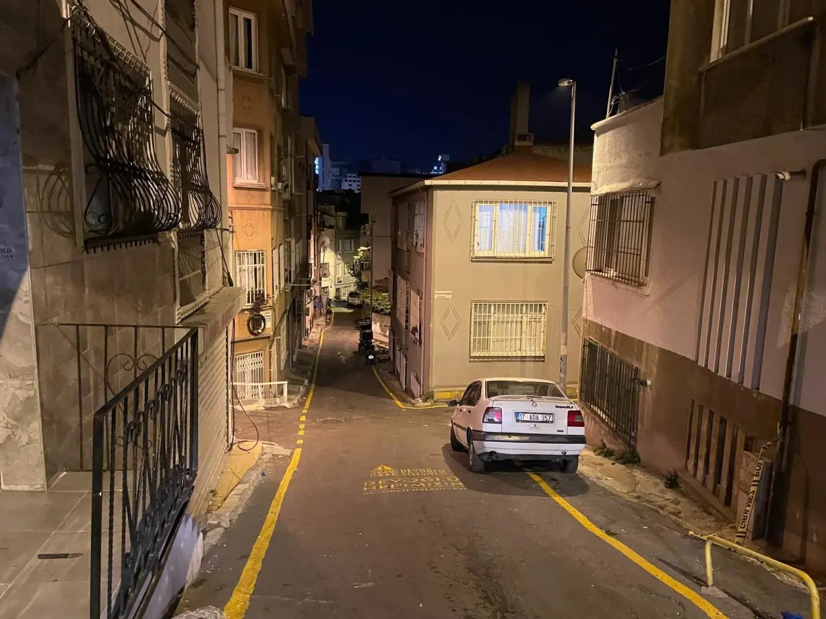 beyoglunda taksici gasp edildi hayatini kaybetti LlMXGvSs