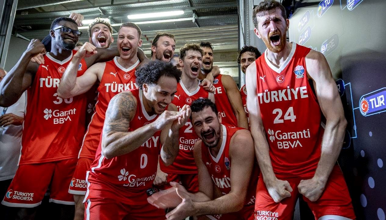 cumhurbaskani erdogandan 12 dev adama tebrik telefonu rvkPEHa2