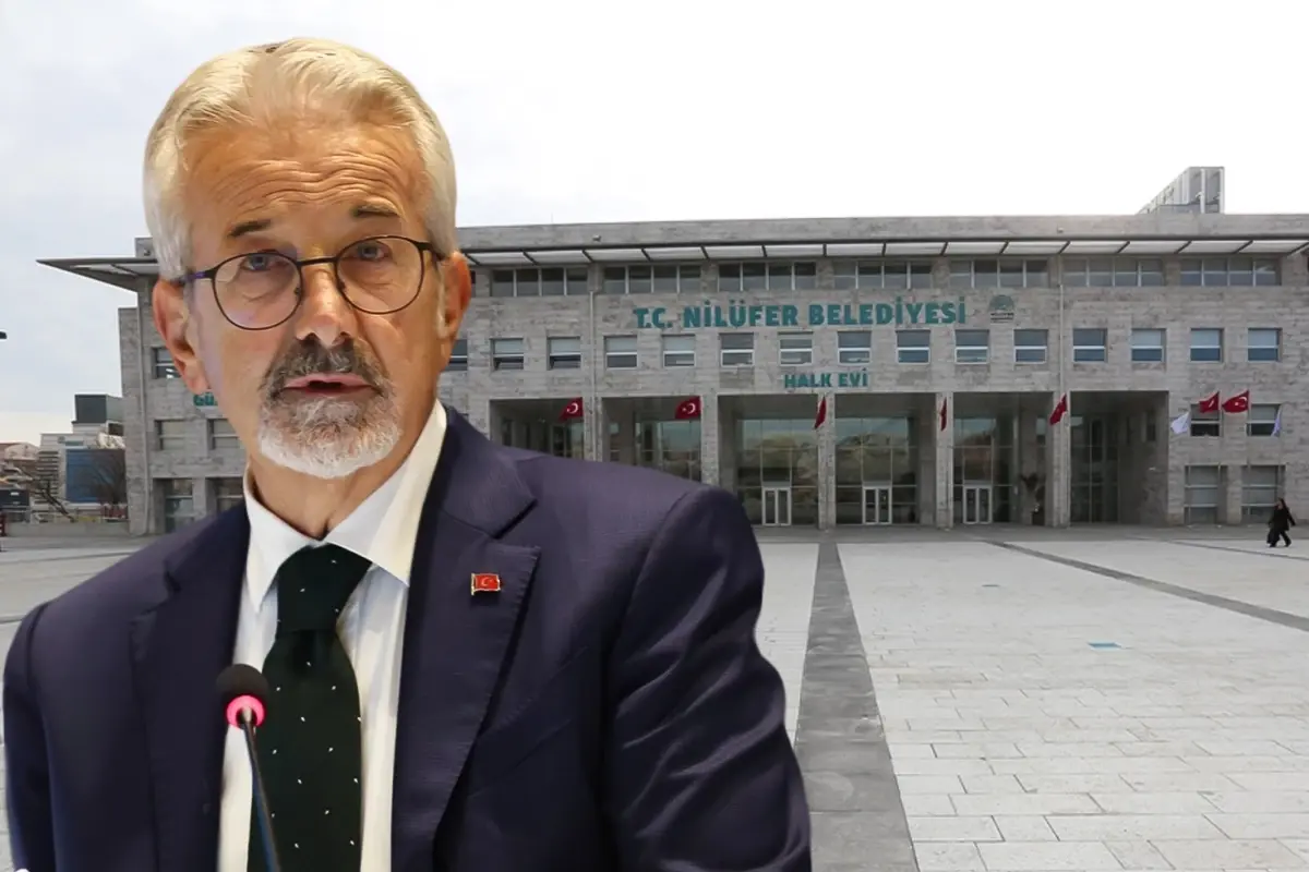 chpli eski belediye baskani ve esi gozaltina alindi UbNl48UB