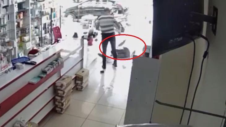 babasini tartaklayan eczaci teknisyenini darbetti pAjVWzQS.jpg