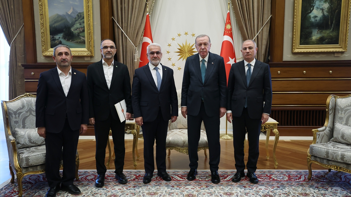 cumhurbaskani erdogan zekeriya yapicioglunu kabul etti 5FKtRrtL.jpg