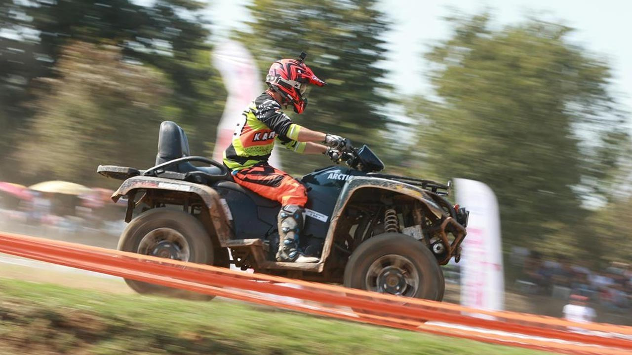 egm duyurdu artik atvlerde kask ve gozluk takmak zorunlu oldu I8wsR5Sf.jpg